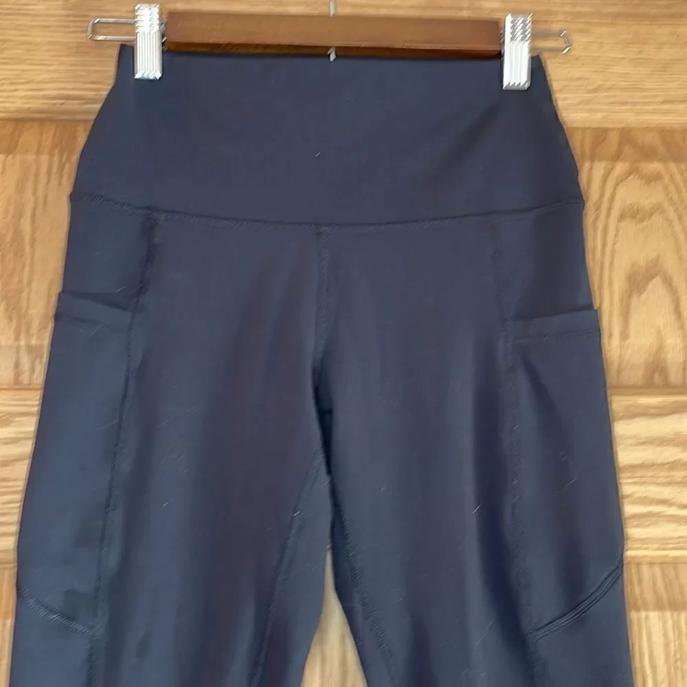 YOGALICIOUS Side Pocket Legging  - Picture 7 of 10